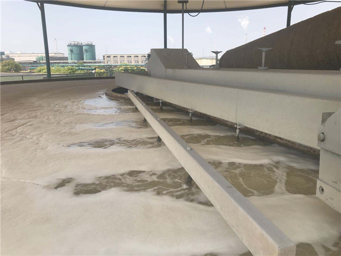 Application method of polyaluminum chloride in high-end paper mills